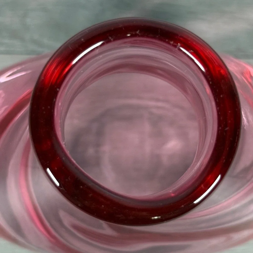 Vtg  MCM Hand Blown Glass Vase Cranberry Pink Swirl Optic 9.5